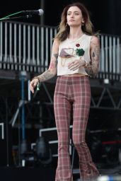 Paris Jackson - Performs on the Jam Cellars Stage on Day Two of Bottlerock in Napa 05/27/2023