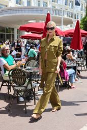 Poppy Delevingne at the Martinez Hotel in Cannes 05/25/2023