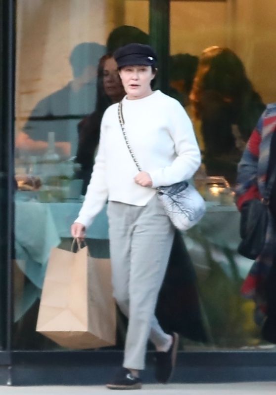 Shannen Doherty at Nicolas Eatery in Malibu 05/09/2023