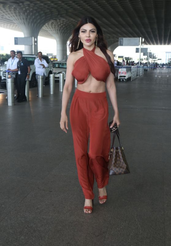 Sherlyn Chopra - Mumbai Airport 05/23/2023