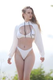 Suvi Laiho - Photo Shoot at Will Rogers State Park in Pacific Palisades 05/08/2023