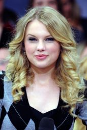 Taylor Swift - Etalk CTV 2009