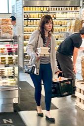 Zooey Deschanel - Grocery Shopping at Erewhon Market in Pacific Palisades 05/10/2023