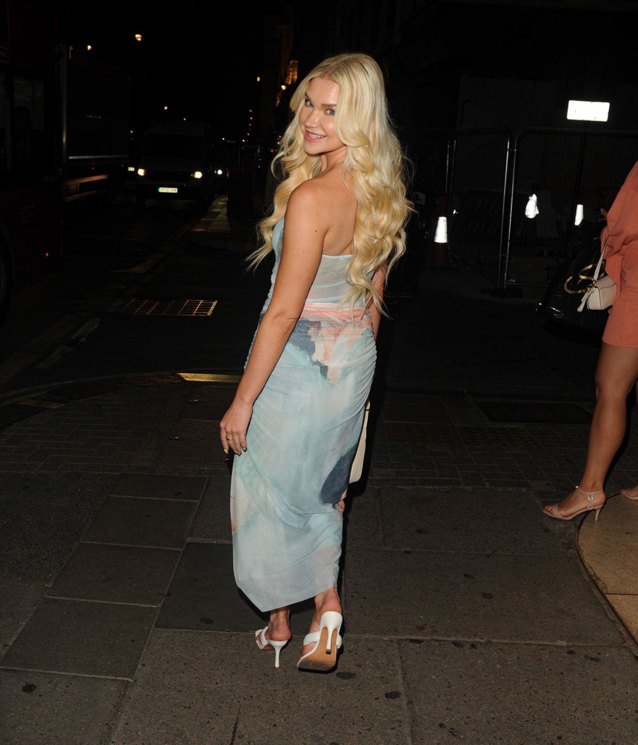 Abbie Quinnen Night Out Style - Mayfair in London 06/21/2023 • CelebMafia