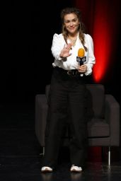 Alyssa Milano - On Stage at the Supanova Comic Con and Gaming Expo at the Perth Convention and Exhibiton Centre 06/25/2023