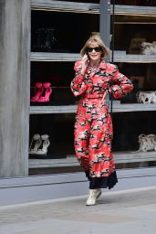 Anna Wintour in Brightly Coloured Summery Dress in London 06/27/2023