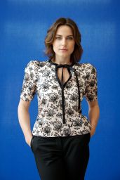 Antje Traue - "Man of Steel" Press Conference in Burbank 06/07/2013)