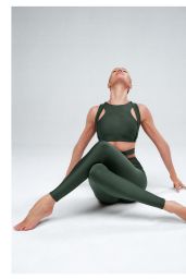 Candice Swanepoel - Alo Yoga June 2023