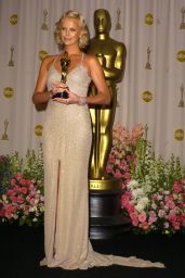 Charlize Theron - 2004 Academy Awards