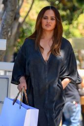 Chrissy Teigen - Shopping in West Hollywood 06/26/2023