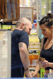 Elisabetta Canalis - Shopping at the Supermarket in Milan 06/09/2023
