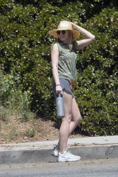 Elizabeth Olsen - Out in Los Angeles 06/26/2023