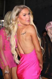 Gigi Gorgeous at the Paris Hilton Concert 06/07/2023
