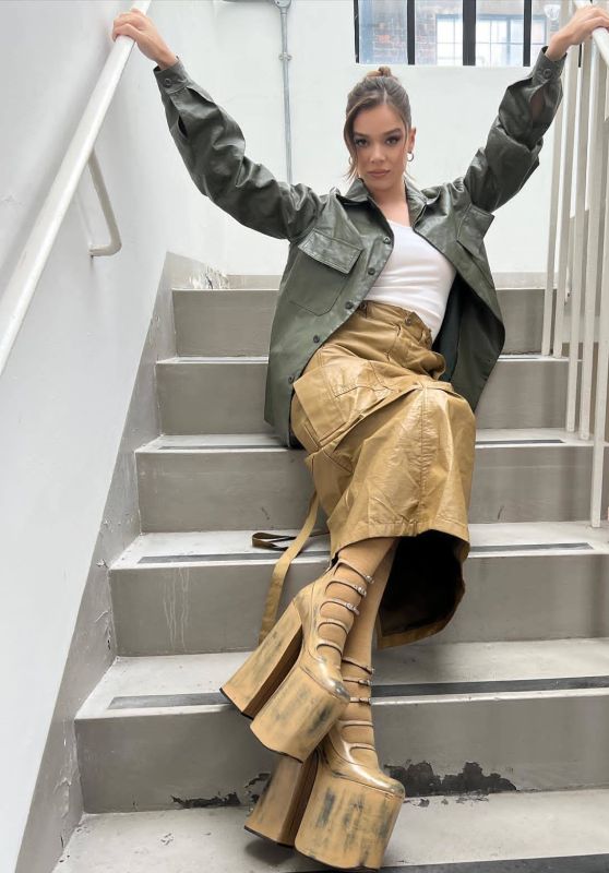 Hailee Steinfeld - "Spider-Man: Across the Spider-Verse" Press Day Photo Shoot May 2023 (part IV)