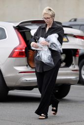 Jane Lynch - Out in Montecito 06/09/2023