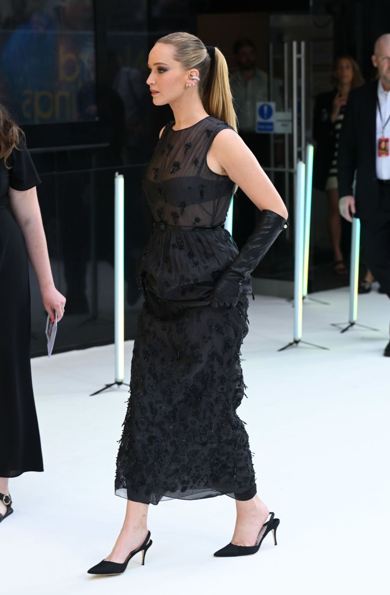 Jennifer Lawrence in Dior at the NO HARD FEELINGS New York Premiere: IN or  OUT? - Tom + Lorenzo