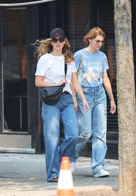 Jennifer Lawrence - Out in the West Village 06/06/2023