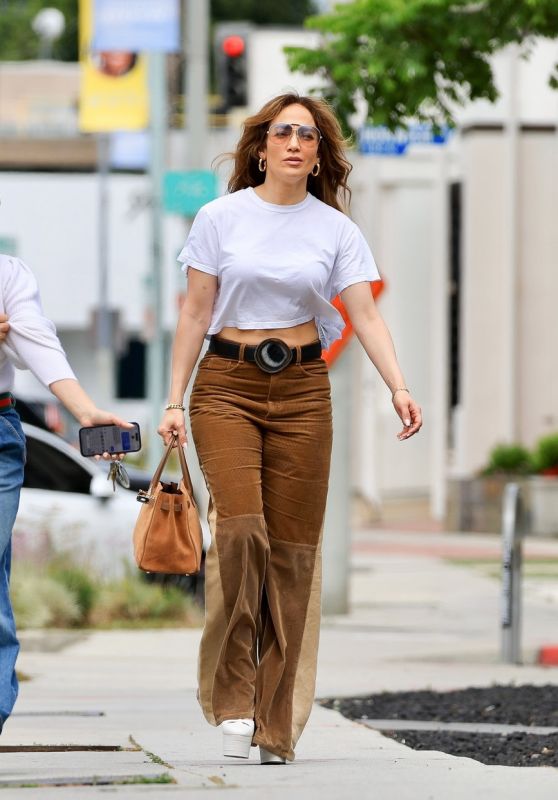 Jennifer Lopez in Brown Corduroy Pants and a White T-shirt in West Hollywood 06/07/2023
