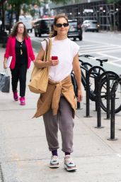 Katie Holmes in Casual Outfit in New York 06/26/2023