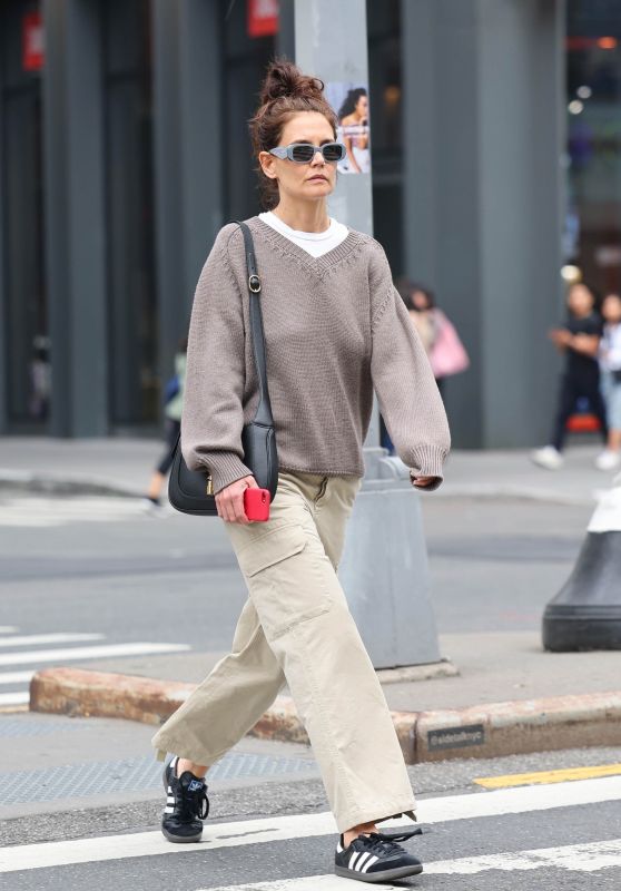 Katie Holmes - Out in New York 06/03/2023