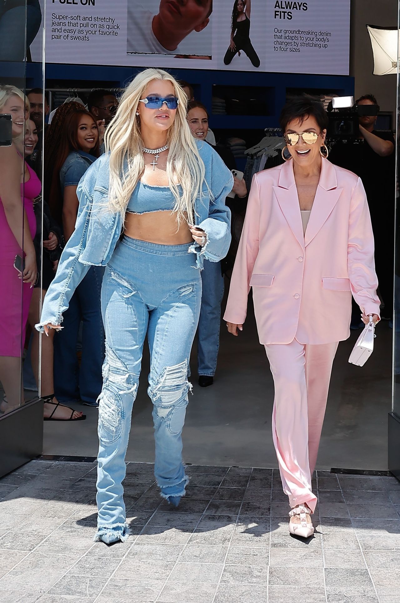 Khloe Kardashian And Kris Jenner Good American Store In Santa Monica 06 23 2023 6 