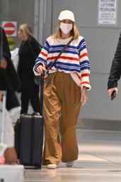 Margot Robbie at JFK Airport in New York 05/31/2023