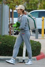 Paula Patton in Comfy Outfit Shops at Whole Foods in Malibu 06/13/2023