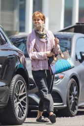 Sarah Paulson Carrying a Gucci Bag With a Pumpkin Design on Melrose Ave in Los Angeles 06/02/2023