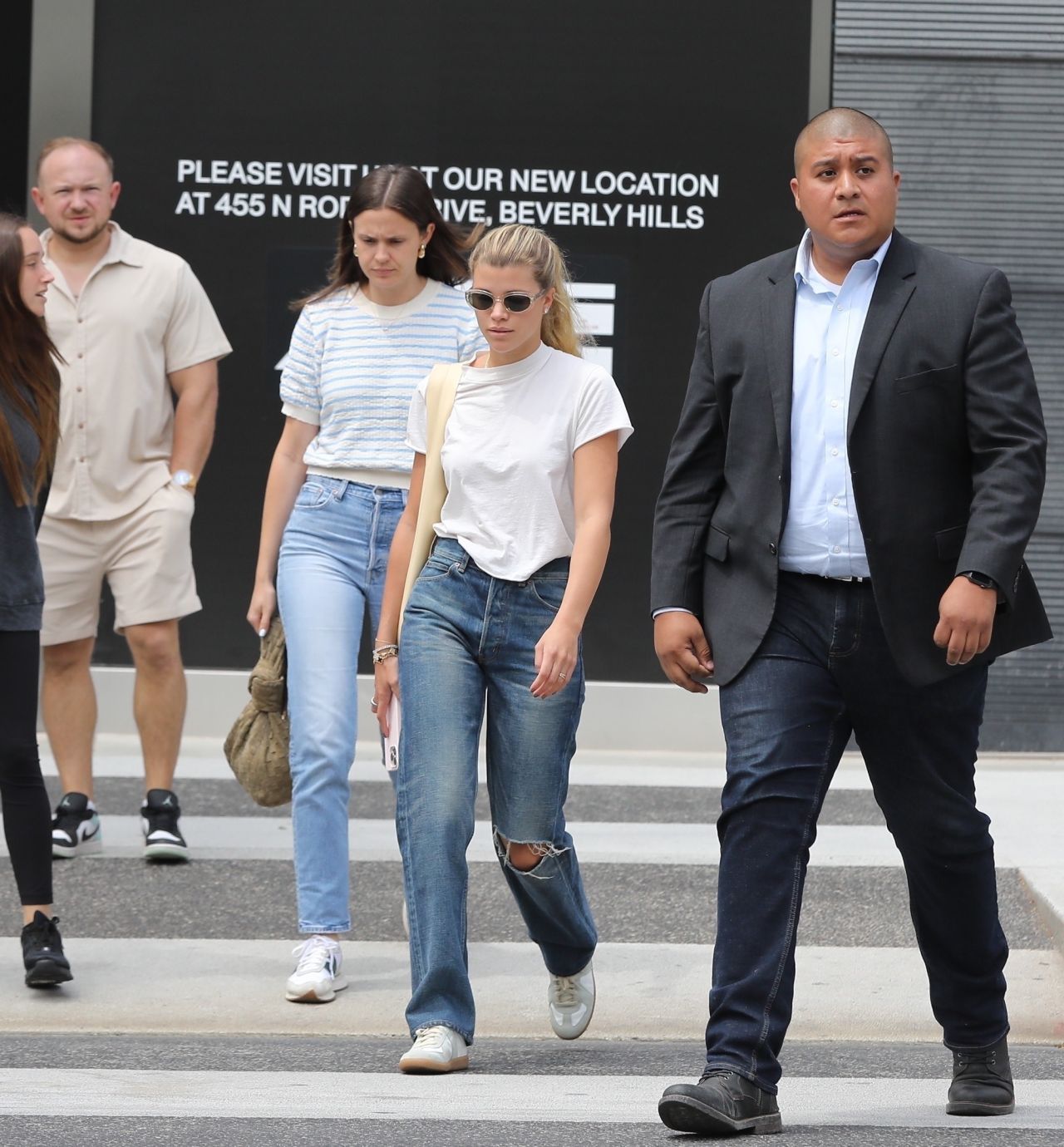 Sofia Richie - Shopping in Beverly Hills 06/12/2023 • CelebMafia