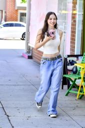 Sophie Mudd - Out in Los Angeles 06/09/2023