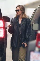 Suki Waterhouse - Out in New York 06/07/2023