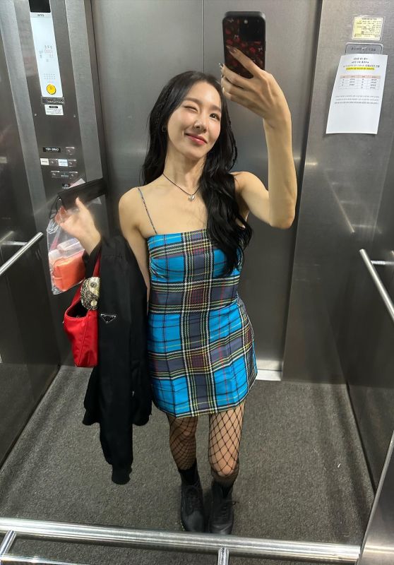 Tiffany Young Outfit 05/27/2023