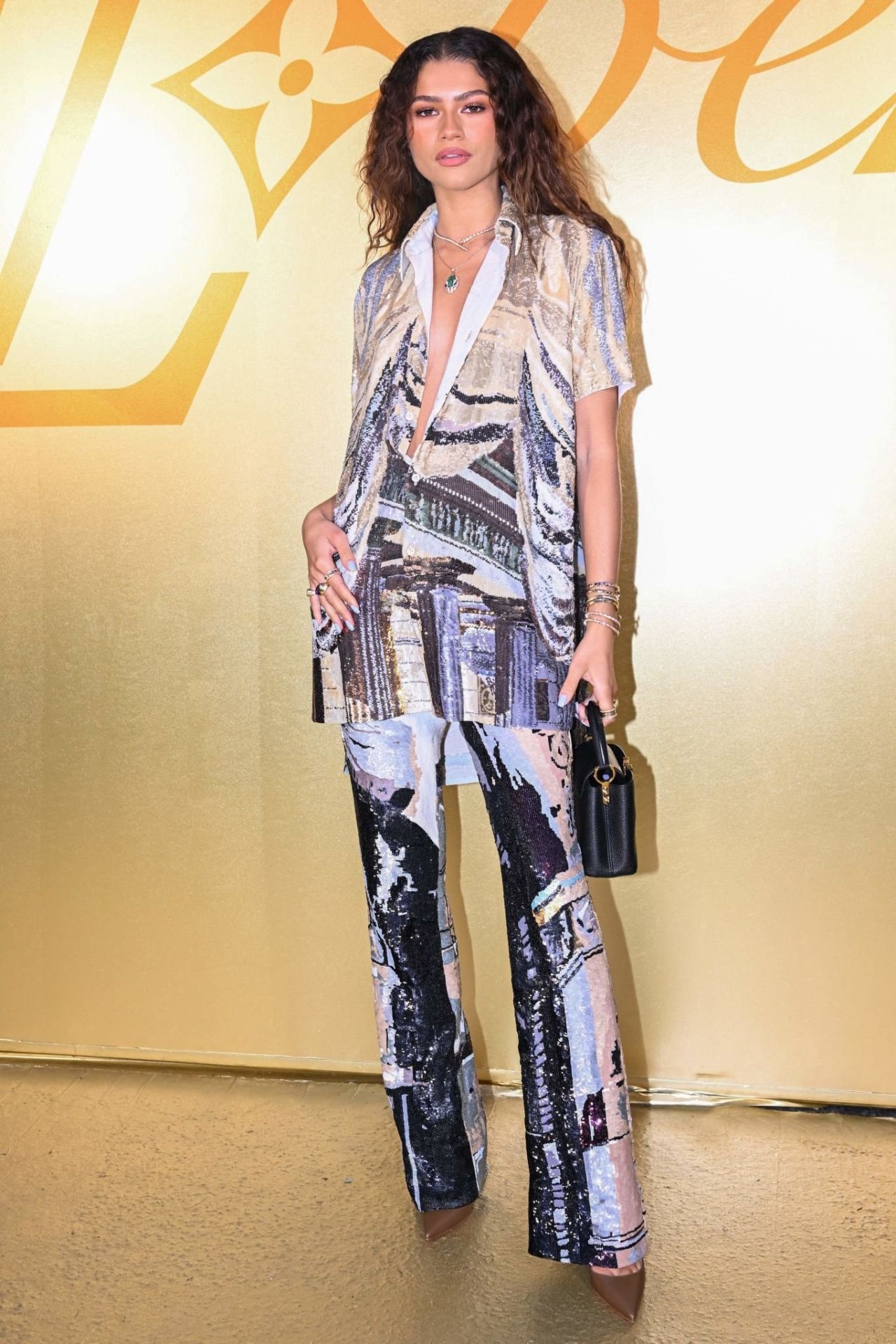 Zendaya - Louis Vuitton Menswear Show at Paris Fashion Week 06/20
