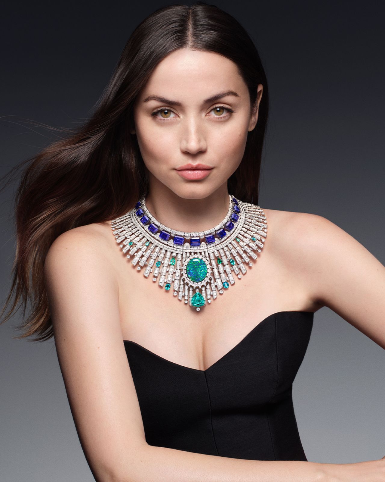 Ana De Armas Louis Vuitton High Jewelry Campaign Deep Time Collection 2023 1 • Celebmafia