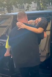 Cardi B Has Her Bodyguard Carry Her Into Her Hotel in Paris 07/06/2023