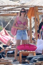 Chiara Ferragni on the Beach in Mykonos 07/15/2023