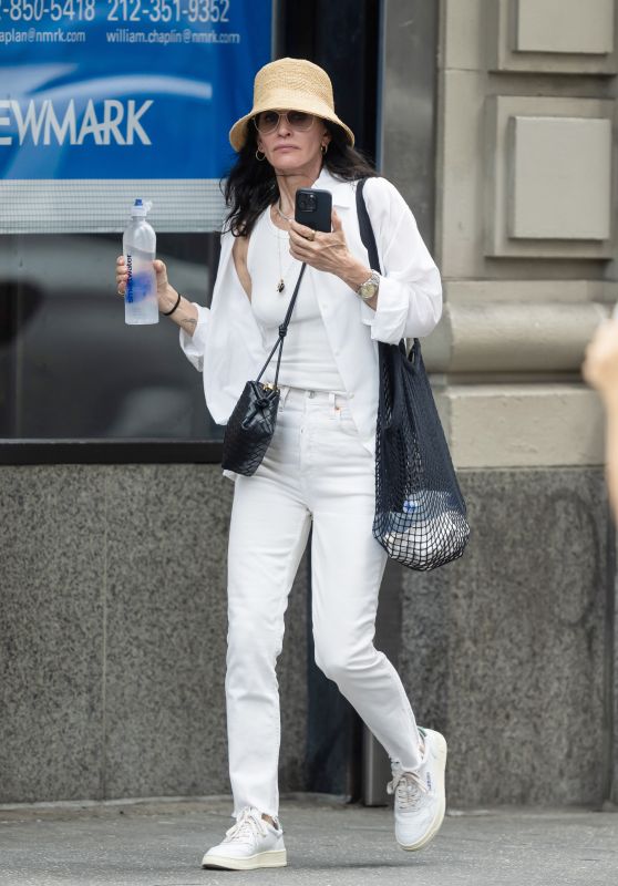 Courteney Cox - Out in New York 07/27/2023