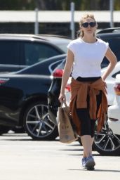 Elizabeth Olsen - Leaving a Gym in Studio City 06/28/2023