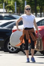 Elizabeth Olsen - Leaving a Gym in Studio City 06/28/2023