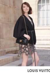 Celebrity Lifestyle - Emma Stone – Louis Vuitton 2020 Pre Fall