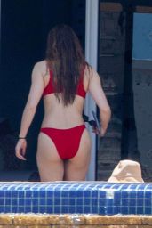 Hailee Steinfeld in Los Cabos 07/02/2023