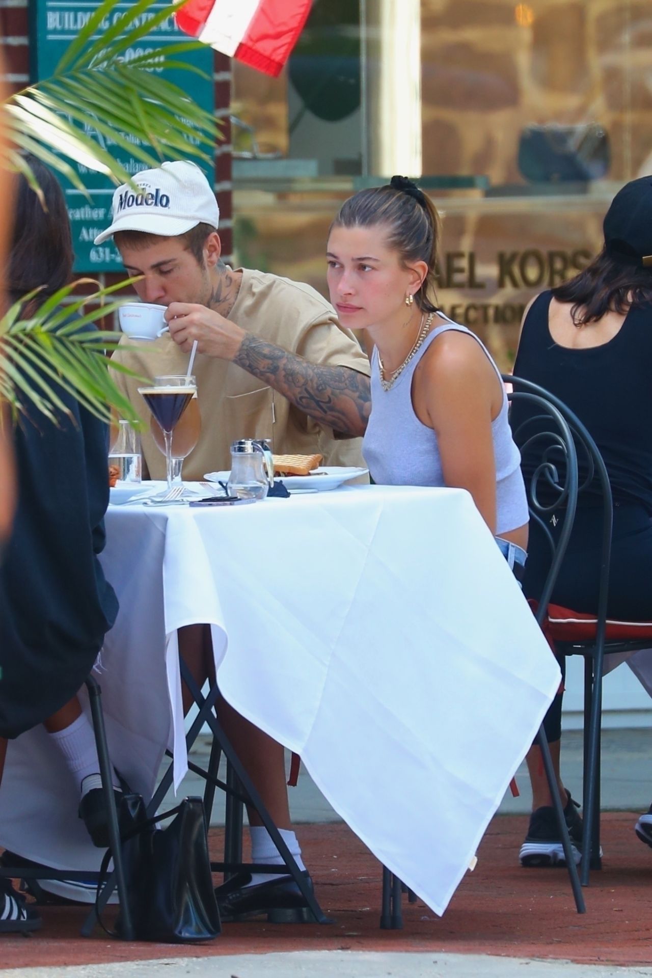 Hailey (Baldwin) Bieber - Página 142 - abroparaguas.com