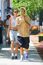 Hailey Rhode Bieber Street Style Sant Ambroeus Southampton 07/05/2023