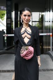 Street style, Heart Evangelista arriving at Elie Saab Fall-Winter 2022-2023  show, held at Palais de Tokyo, Paris, France, on March 5th, 2022. Photo by  Marie-Paola Bertrand-Hillion/ABACAPRESS.COM Stock Photo - Alamy