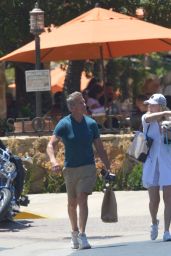 Heather Locklear With Her Boyfriend Chris Heisser at the Farmers Market