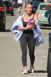 Hilary Duff in Workout Outfit 07/20/2023