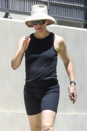 Jennifer Garner - Out in Santa Monica 07/26/2023