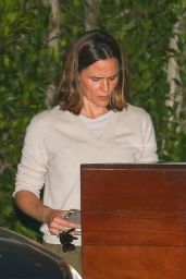 Jennifer Garner With Her Daughter at the Soho House in Malibu 07/26/2023