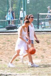 Jennifer Lopez - 4th of July Holiday in The Hamptons 07/04/2023