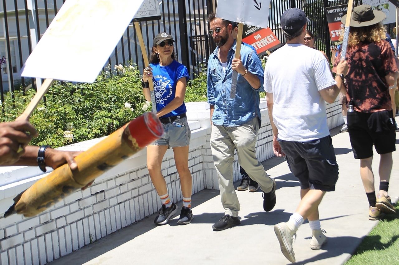 Justine Bateman - Supports SAG Strike at Netflix in Hollywood 07/14